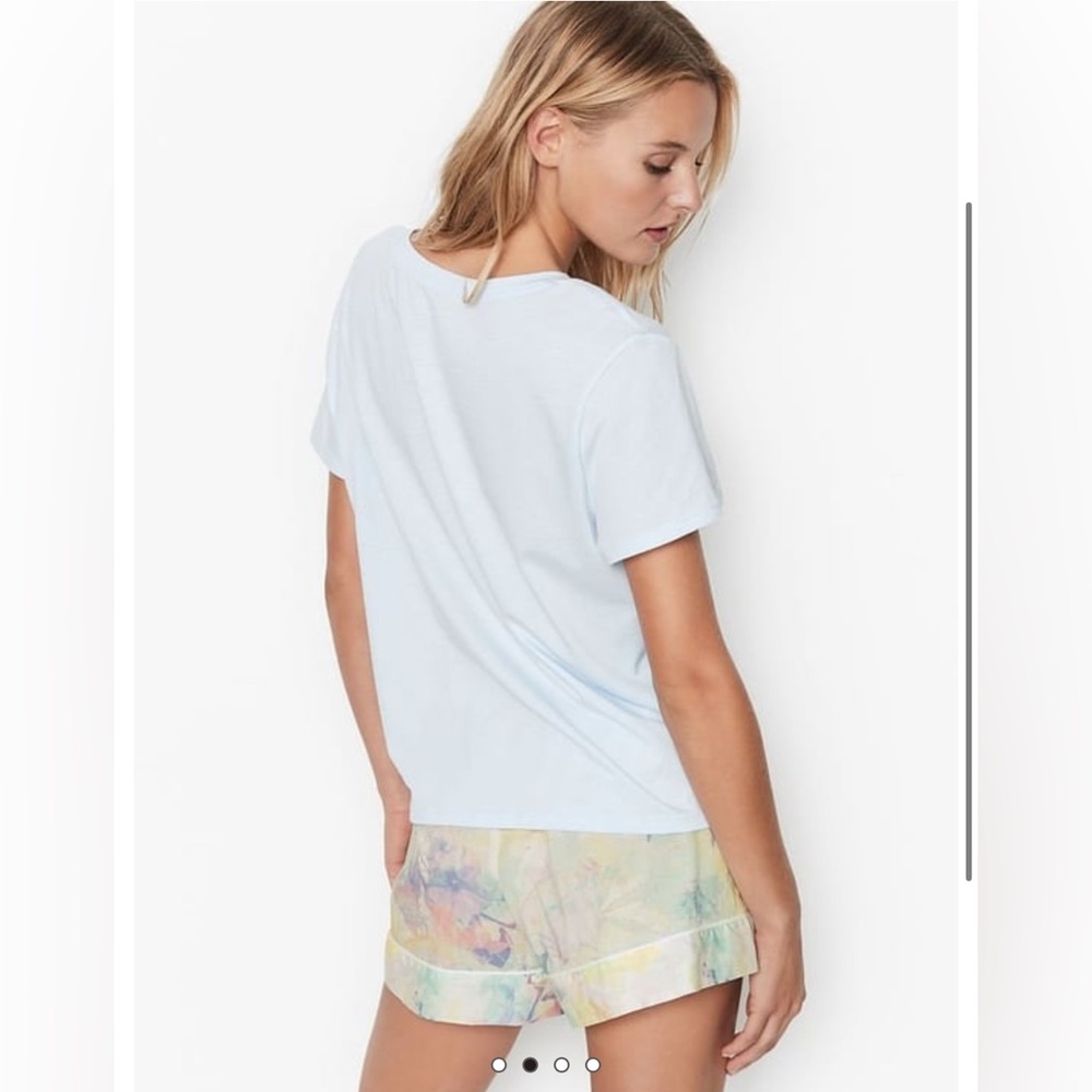Victoria’s Secret Pajama Set - Picture 3 of 10